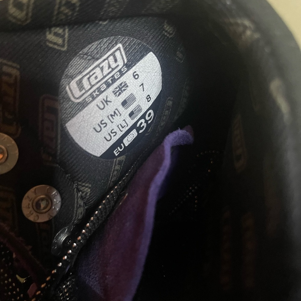 Purple Suede Roller Skates with Custom Wheels & Tote Box - Picture 14 of 16